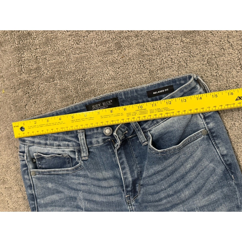 Judy Blue Size 30 Relaxed Fit Jeans (E) - Picture 5 of 6